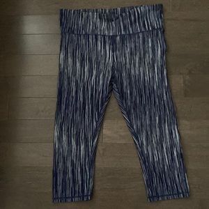 Gap fit high waisted workout capri